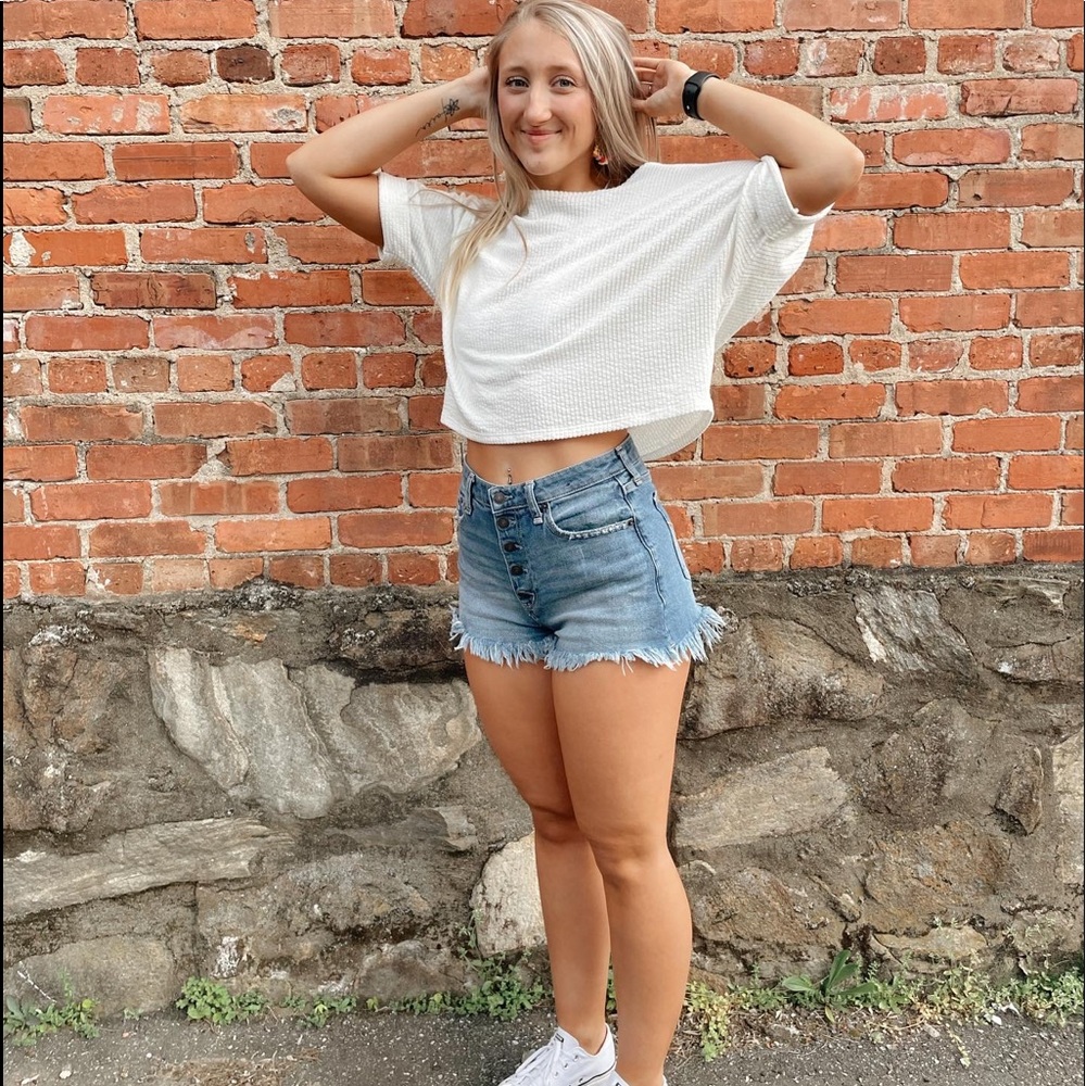 Meet your Posher, Haley